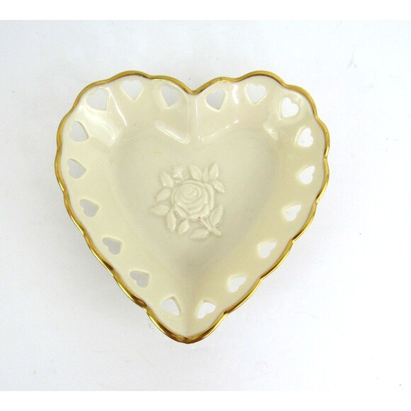 Lenox Heart Collection Heart Shaped Dish 5" Hand Decorated 24K Gold Trim - Picture 1 of 7